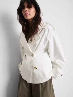 Chaqueta cortometraje de verano para la lluvia