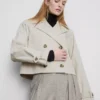 Chaqueta impermeable de corte recto con doble botonadura