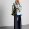Chaqueta ligera con fruncidos