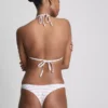 Conjunto de bikini triangular brasileño