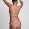 Conjunto de bikini triangular con lazos laterales