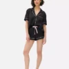 Conjunto de pijama corto de estilo «boyfriend» de satén