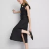 El vestido midi sin mangas de lino de The Edit