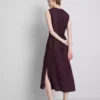 El vestido midi sin mangas de lino de The Edit