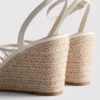 Espadrilles de cuña con tiras