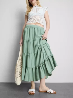 Falda larga con volantes