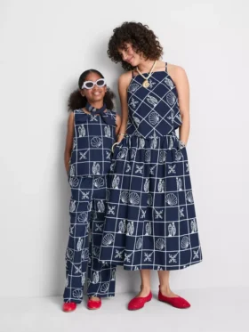 Falda midi de algodón bordada con corte en A