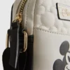 Funda para móvil tipo bandolera de Mickey Mouse de Disney