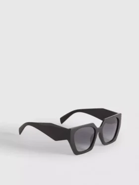 Gafas de Sol cuadradas y angulosas