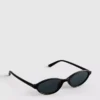 Gafas de Sol ovaladas y estilizadas