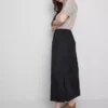 La falda midi de algodón de The Edit Circle