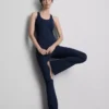 Leggings deportivos acampanados de cintura alta con sujeción suave