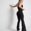 Leggings deportivos acampanados de cintura alta con sujeción suave