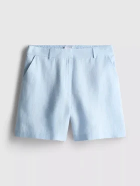 Los pantalones cortos clásicos de lino de The Edit