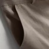 Los pantalones cortos clásicos de lino de The Edit