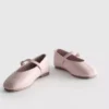Los zapatos planos de piel de The Edit