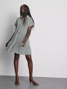 Minivestido camisero con cuello