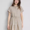 Minivestido de manga corta con volantes