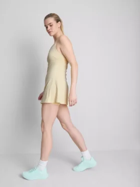 Minivestido deportivo de tacto suave como la mantequilla