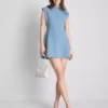 Minivestido entallado con mangas casquillo