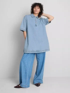 Minivestido recto de denim de algodón con cuello