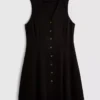 Minivestido sin mangas con cuello en V