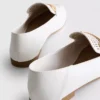 Mocasines de piel sintética con diseño de bocado de cabestro cortado con láser