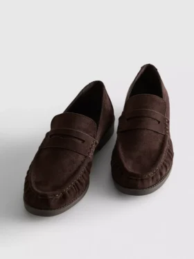 Mocasines fruncidos