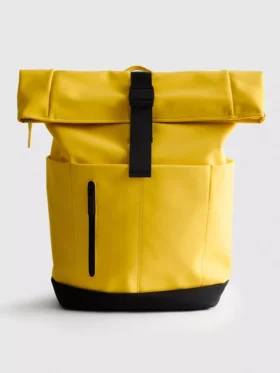 Mochila con cierre enrollable