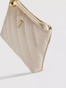 Monedero con inicial