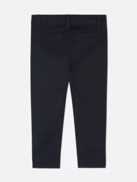 Pantalones chinos para niños pequeños