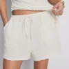 Pantalones Cortos arrugados de corte holgado de Paula Echevarría