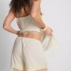 Pantalones Cortos con ribete de encaje de Paula Echevarría