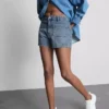 Pantalones cortos de denim de algodón con bolsillos delanteros