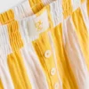 Pantalones cortos de pijama a rayas con volantes «Love to Lounge»