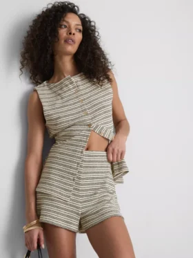 Pantalones cortos de punto a rayas de Paula Echevarría