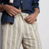Pantalones cortos de rayas con textura