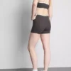 Pantalones Cortos deportivos cruzados en contraste
