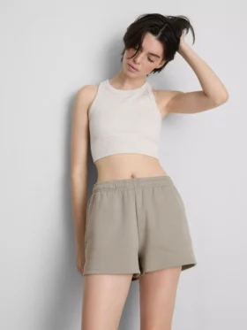 Pantalones cortos informales de corte holgado con alto contenido en algodón