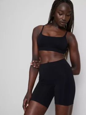 Pantalones Cortos sin costuras con efecto lifting de glúteos