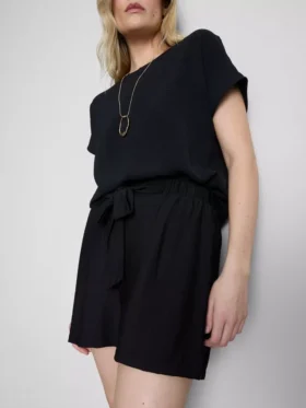 Pantalones cortos sin cremallera con cinturón