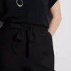 Pantalones cortos sin cremallera con cinturón