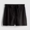 Pantalones cortos sin cremallera con cinturón
