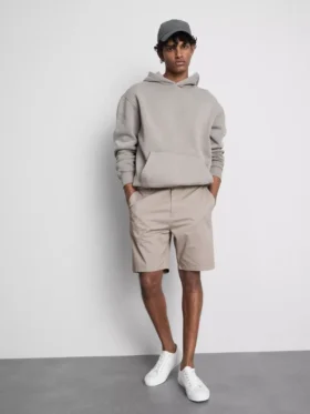 Pantalones Cortos tipo chino con alto contenido en algodón