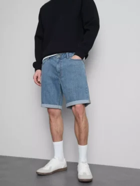 Pantalones cortos vaqueros ajustados de talle medio