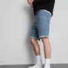 Pantalones cortos vaqueros ajustados de talle medio