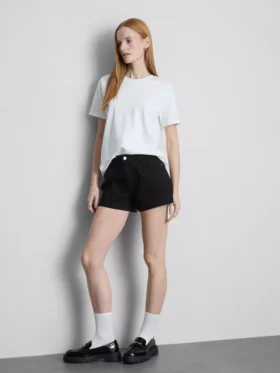 Pantalones Cortos vaqueros de talle medio con vuelta