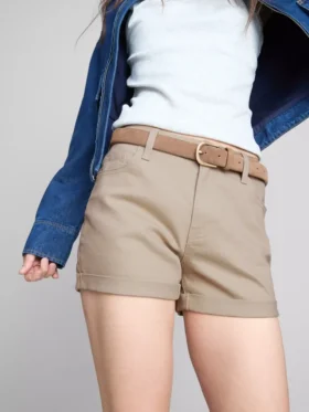 Pantalones Cortos vaqueros de talle medio con vuelta