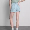 Pantalones Cortos vaqueros de talle medio con vuelta