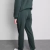 Pantalones de chándal con puños
